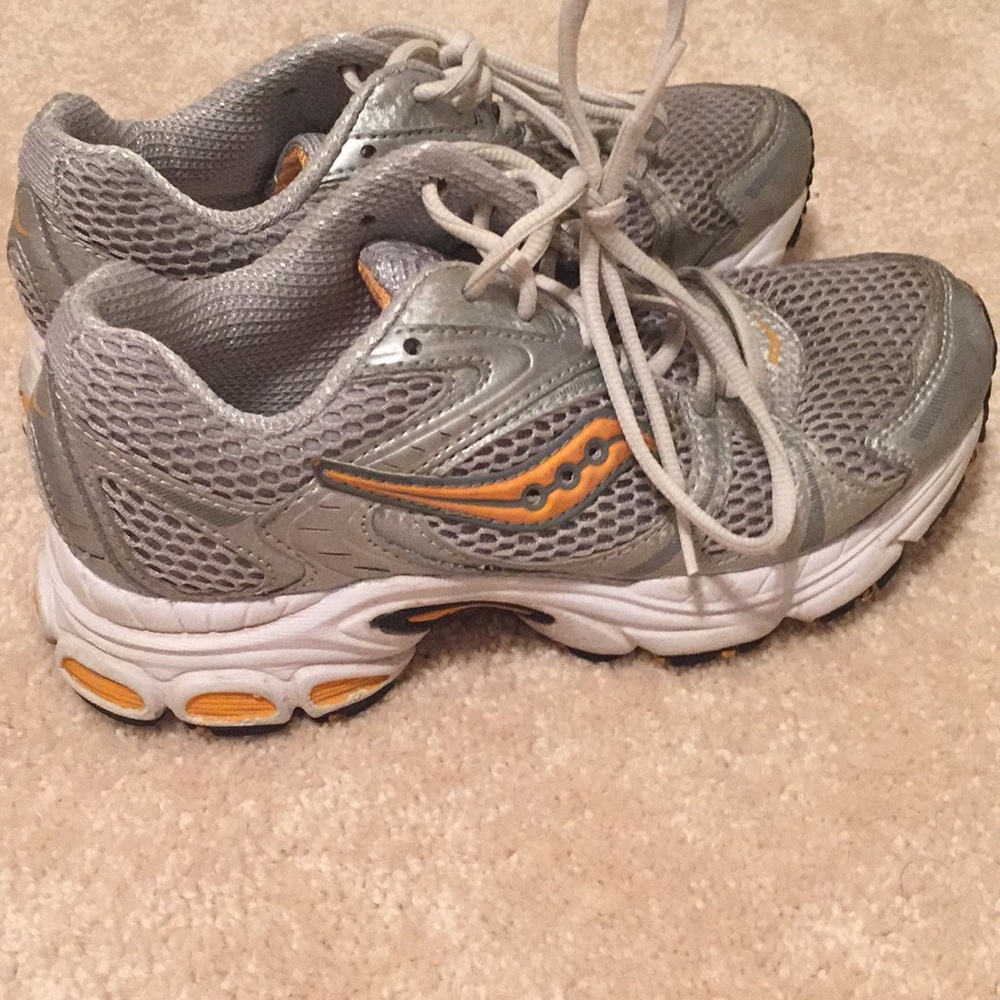 Saucony Sneakers